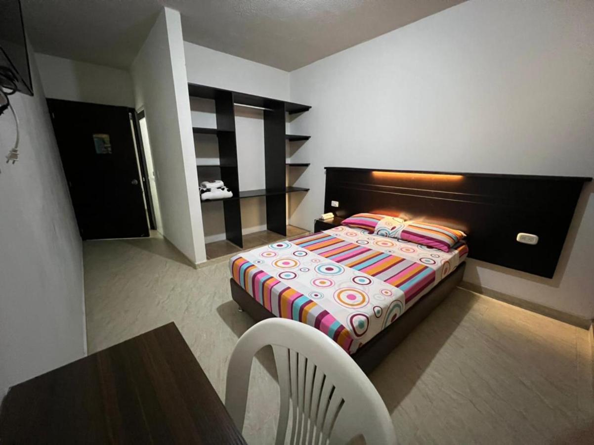 Hotel Marialu Оканья Экстерьер фото