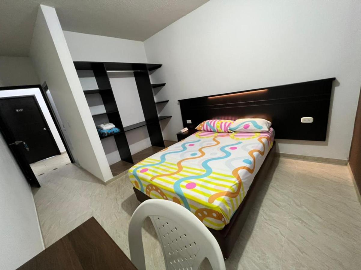 Hotel Marialu Оканья Экстерьер фото